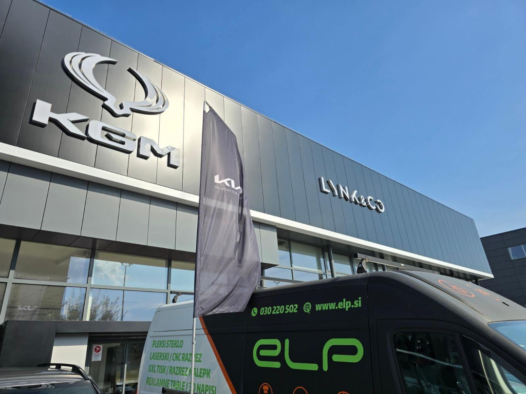 Geely – reklamni napisi – fotografija izvedbe ELP