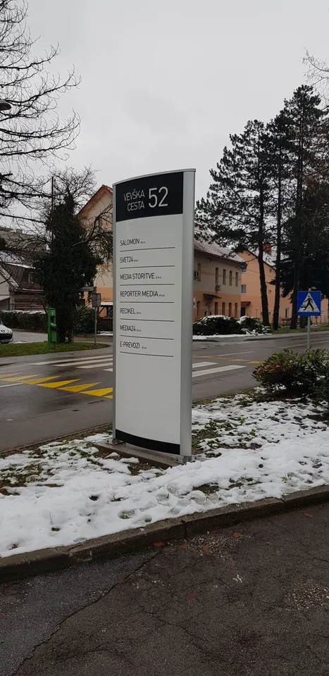Reklamna tabla Ne svetlobni, fotografija 3 – izvedba ELP